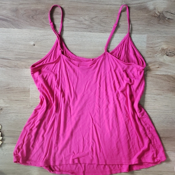 🍍EUC🥭spaghetti strap super soft tank - Picture 4 of 4